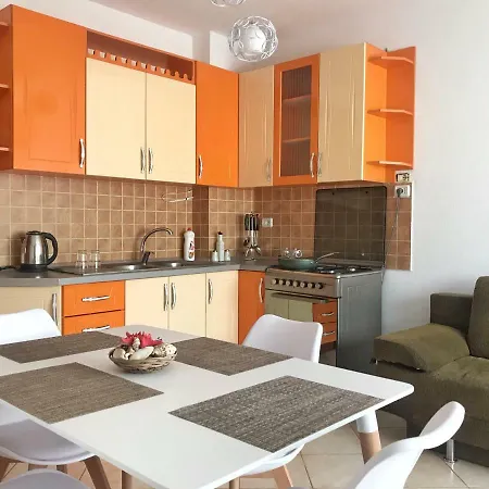On The Beach Appartement *